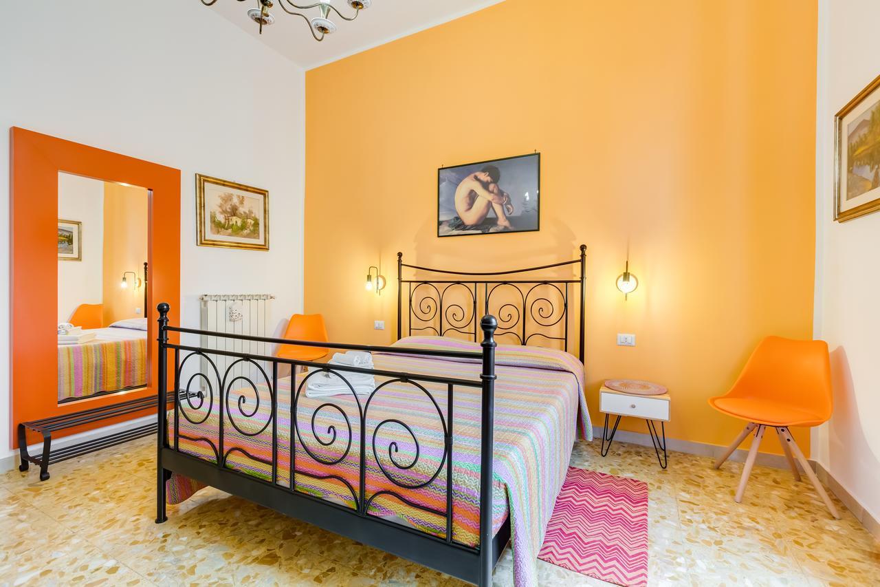 2 Passi Al Colosseo Bed & Breakfast 2*