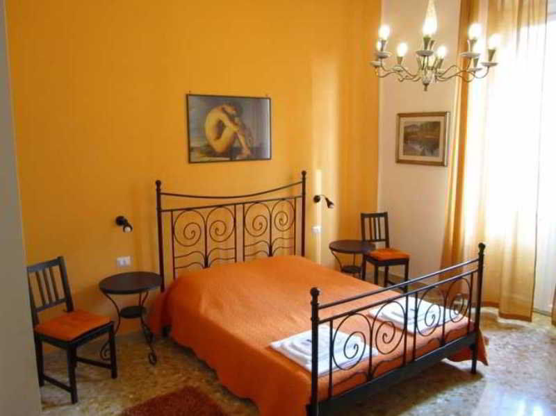 Bed & Breakfast 2 Passi Al Colosseo