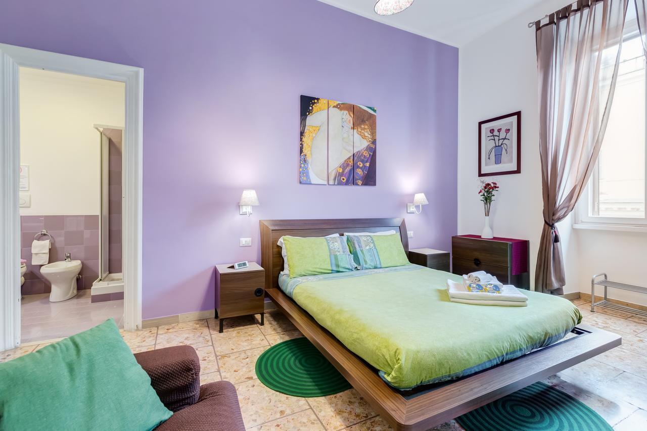 Bed & Breakfast 2 Passi Al Colosseo 2*