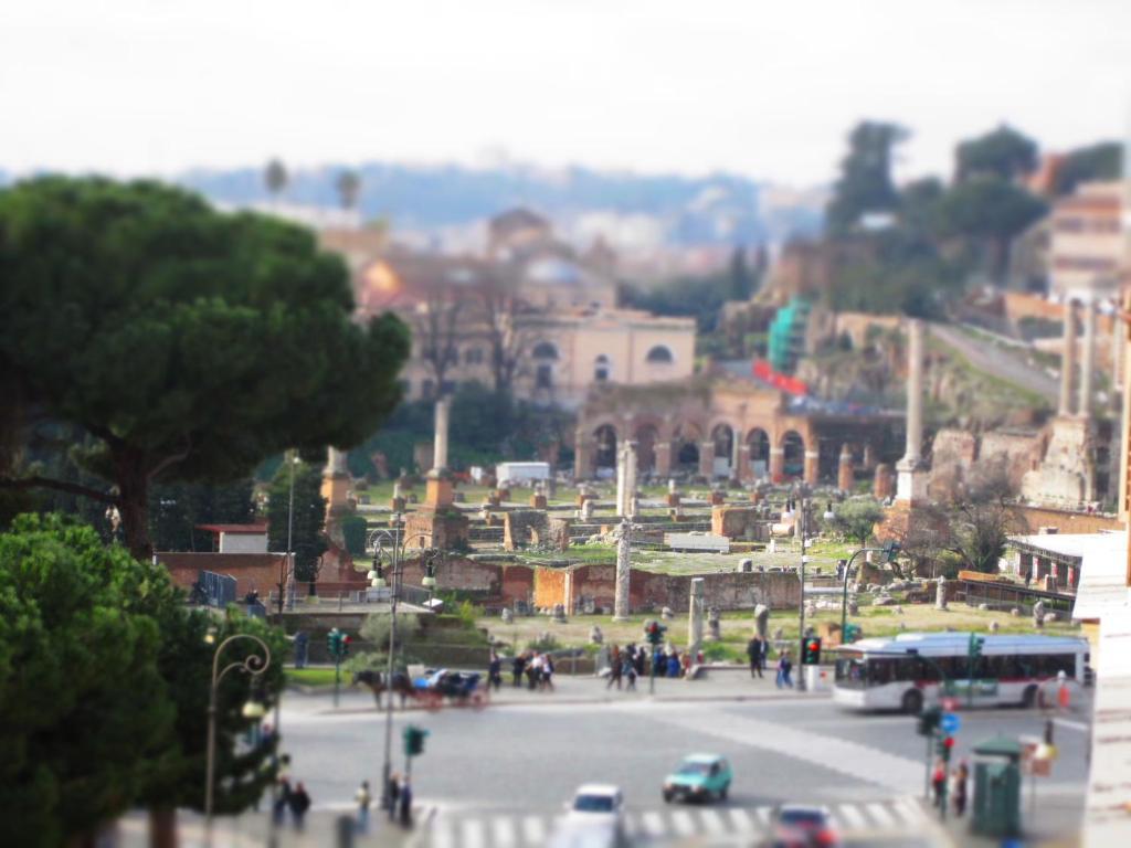 2 Passi Al Colosseo Bed & Breakfast Roma